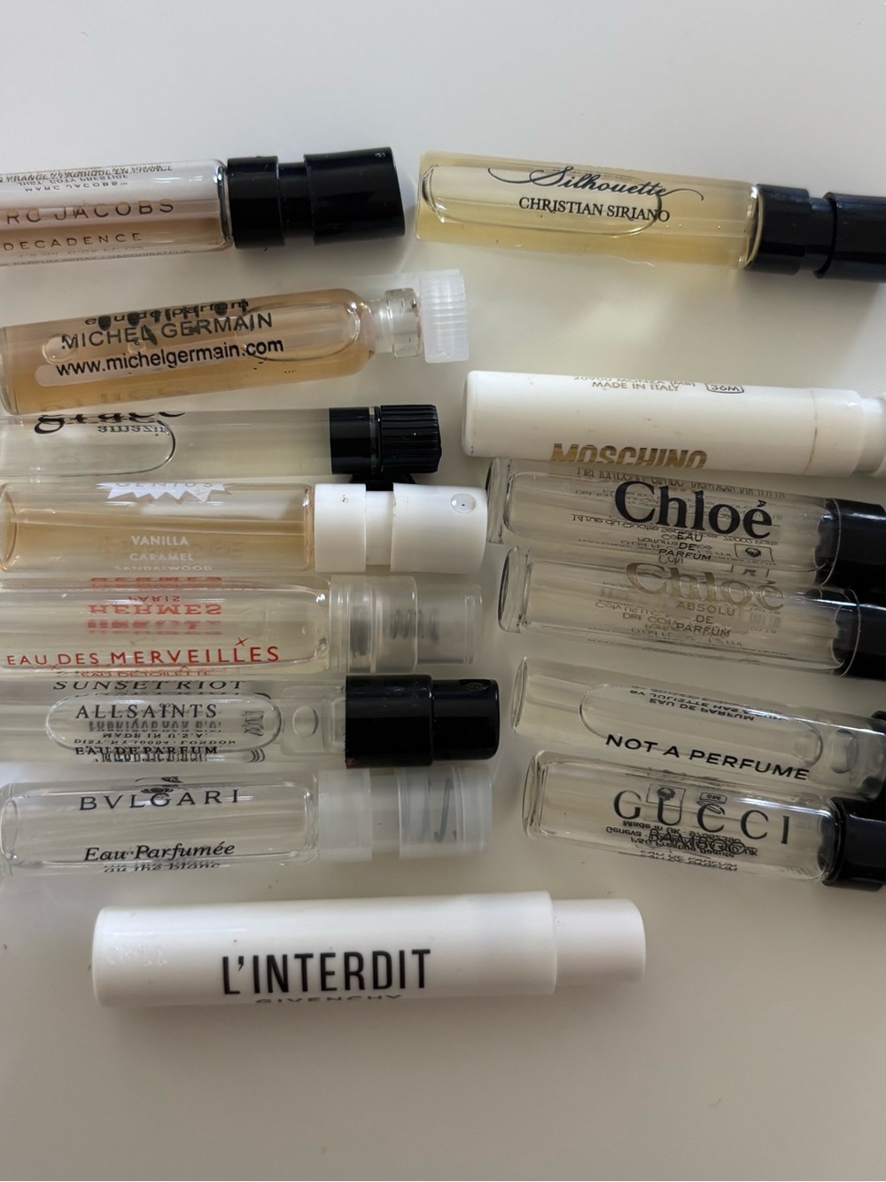 Women Makeup Fragrance Sample